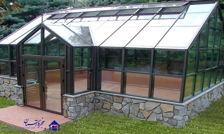 از چه نوع پنجره هایی میتوان برای گلخانه استفاده نمود؟